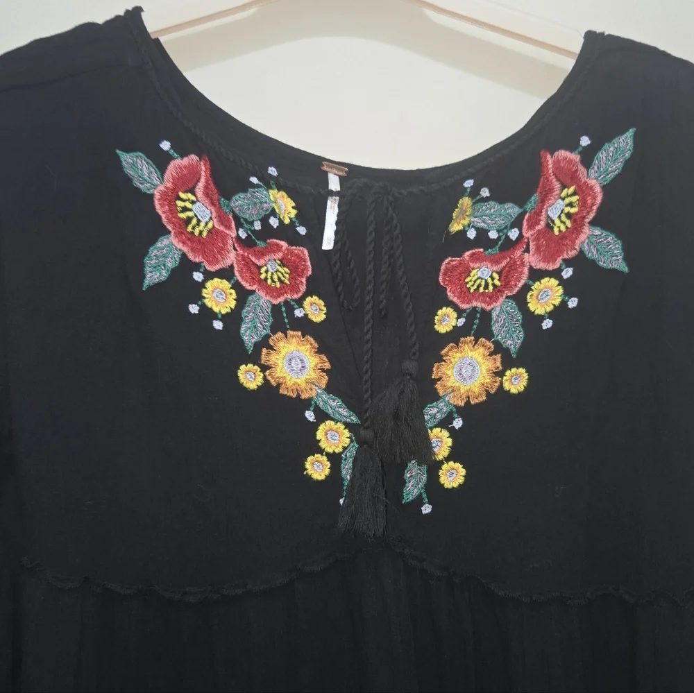 Free People Black Embroidered Balloon Sleeve Boho Oversized Tiered Dress [XS]
